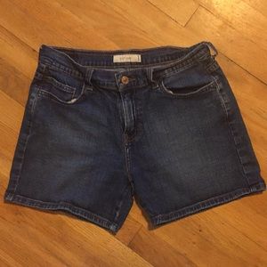 Levi’s 515 jean shorts size 8